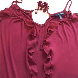 Red Open Shoulder Crop-top